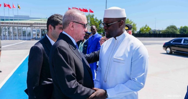 Turquie : Erdoğan raccompagne personnellement Ousmane Sonko en fin de visite