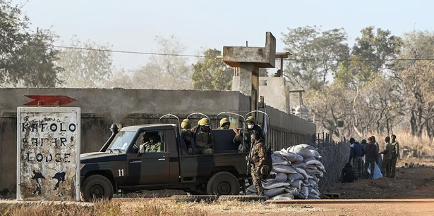 Attaque meurtrière à Difita : quatre personnes tuées près de la frontière burkinabè Attaque meurtrière à Difita : quatre personnes tuées près de la frontière burkinabè