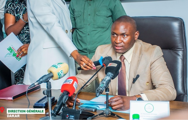 Dr Toussaint Manga : « J’ai hérité d’une situation peu reluisante à la LONASE » Dr Toussaint Manga : « J’ai hérité d’une situation peu reluisante à la LONASE »