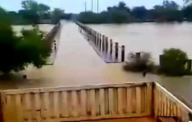 Crue du fleuve Sénégal : le pont de Oréfondé fermé à la circulation