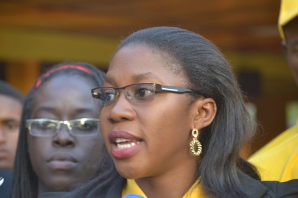 Maimouna DJITTE aux jeunes d'AJPADS « Prenons l’engagement de faire triompher le Oui partout»
