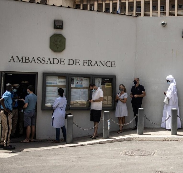 Refus de visas : Guy Marius Sagna accuse l’ambassade de France de bloquer un projet de la Senelec Refus de visas : Guy Marius Sagna accuse l’ambassade de France de bloquer un projet de la Senelec
