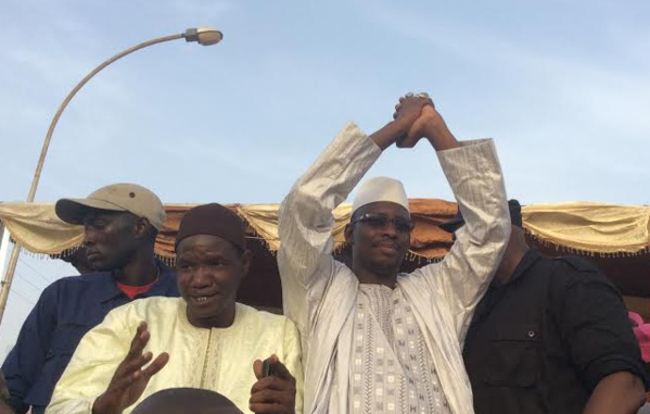 Le ministre Moustapha Diop hué et insulté  au marché Sandaga