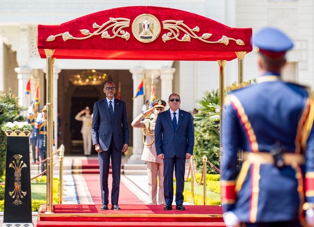 Visite officielle : Paul Kagame accueilli au Caire par le président égyptien Abdel Fattah Al-Sissi