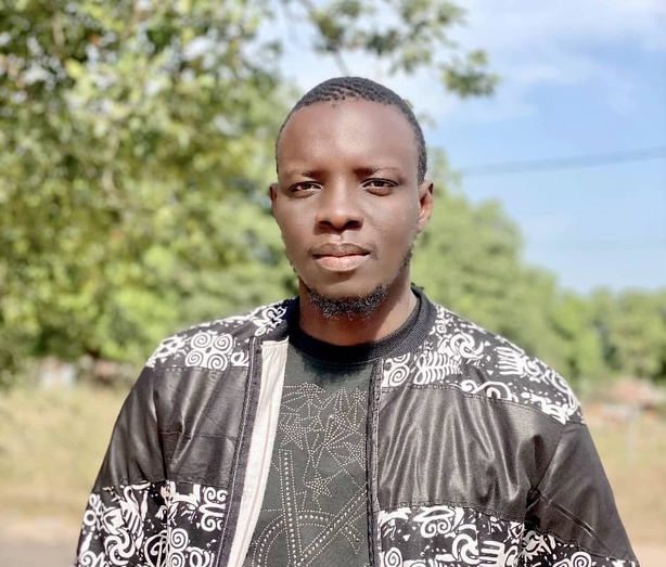 Moustapha Massere Sané, alias MMS, l’architecte derrière le « SIGIILOLA SHOW » et l’essor d’une nouvelle génération d’artistes Moustapha Massere Sané, alias MMS, l’architecte derrière le « SIGIILOLA SHOW » et l’essor d’une nouvelle génération d’artistes