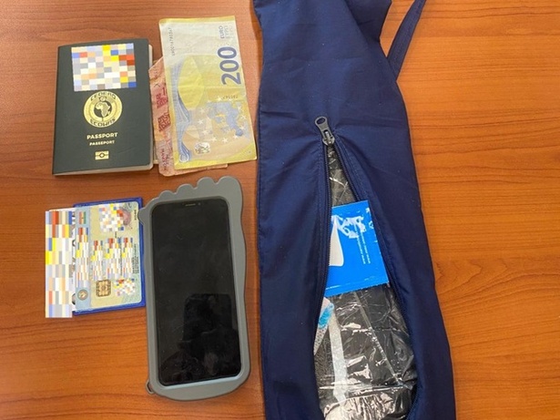 AIBD : une femme arrêtée avec un kilogramme de cocaïne en partance pour Praia AIBD : une femme arrêtée avec un kilogramme de cocaïne en partance pour Praia