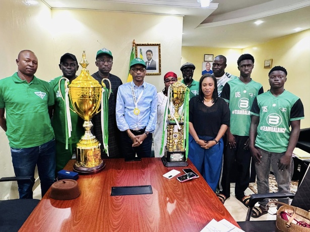 Racine Talla célèbre le sacre d’Espoir de Guédiawaye : « Ensemble, œuvrons pour l’éclosion des talents » Racine Talla célèbre le sacre d’Espoir de Guédiawaye : « Ensemble, œuvrons pour l’éclosion des talents »