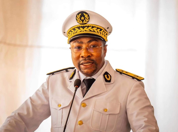 Baptêmes, mariages et autres événements similaires : le Gouverneur de Dakar met en garde contre l’occupation illégale de la voie publique Baptêmes, mariages et autres événements similaires : le Gouverneur de Dakar met en garde contre l’occupation illégale de la voie publique