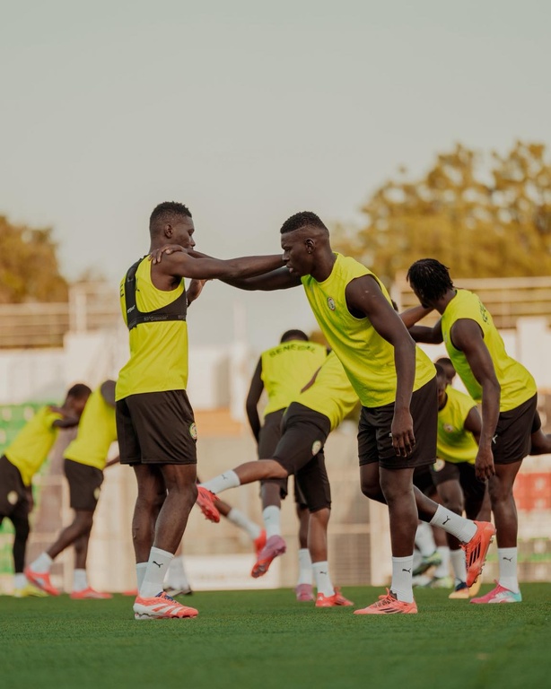 JUBA : Les Lions de la Teranga ont effectué leur deuxième séance d’entraînement cet après-midi JUBA : Les Lions de la Teranga ont effectué leur deuxième séance d’entraînement cet après-midi