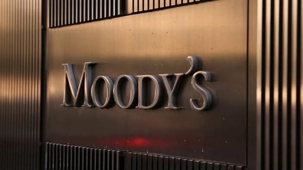 Le Sénégal rattrapé par sa dette : Moody’s déclenche l’alarme financière