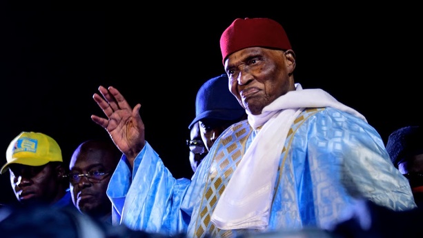 Crise politique à Madagascar : comment la médiation de Me Wade a tenté, à Dakar, de désamorcer celle de 2002