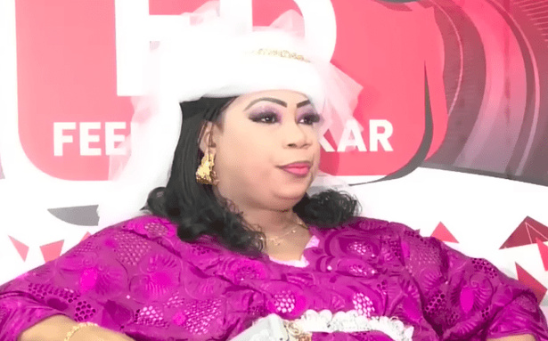 Injures : La voyante Aïssatou Penda Diop cueillie par la police Injures : La voyante Aïssatou Penda Diop cueillie par la police