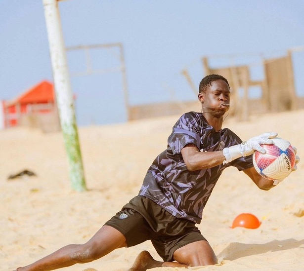 Rêves brisés : quand la passion du football mène au piège