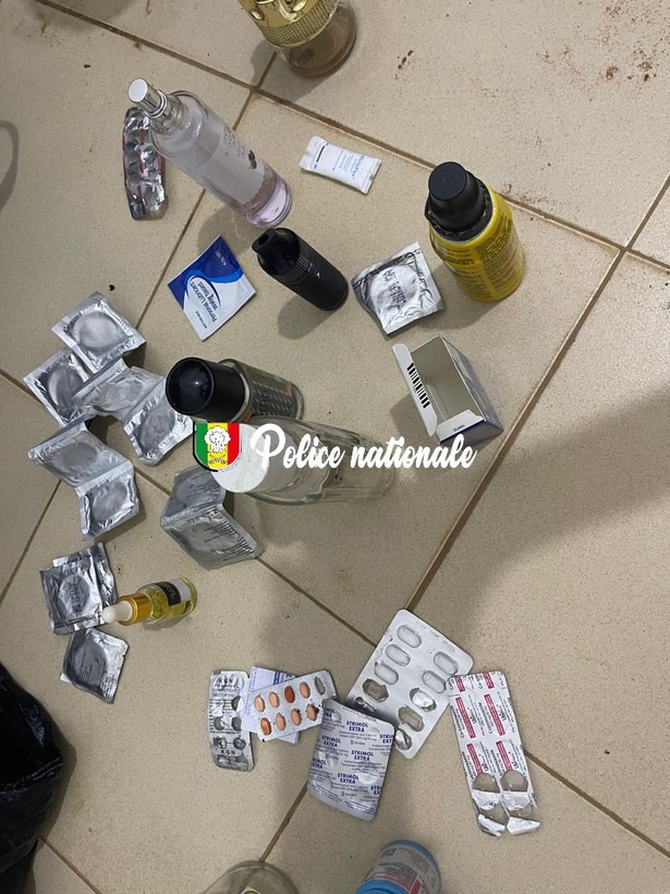 Affaire des homosexuels de Jaxaay : la police publie les preuves matérielles de l’enquête Affaire des homosexuels de Jaxaay : la police publie les preuves matérielles de l’enquête