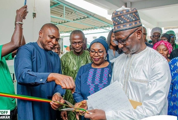 Santé : Toussaint Manga inaugure le nouveau service ORL du Centre Philippe Maguilen Senghor
