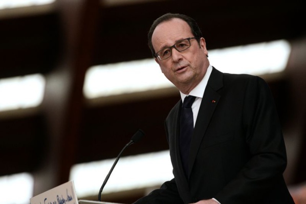 François Hollande renonce à inscrire la déchéance de nationalité dans la Constitution François Hollande renonce à inscrire la déchéance de nationalité dans la Constitution