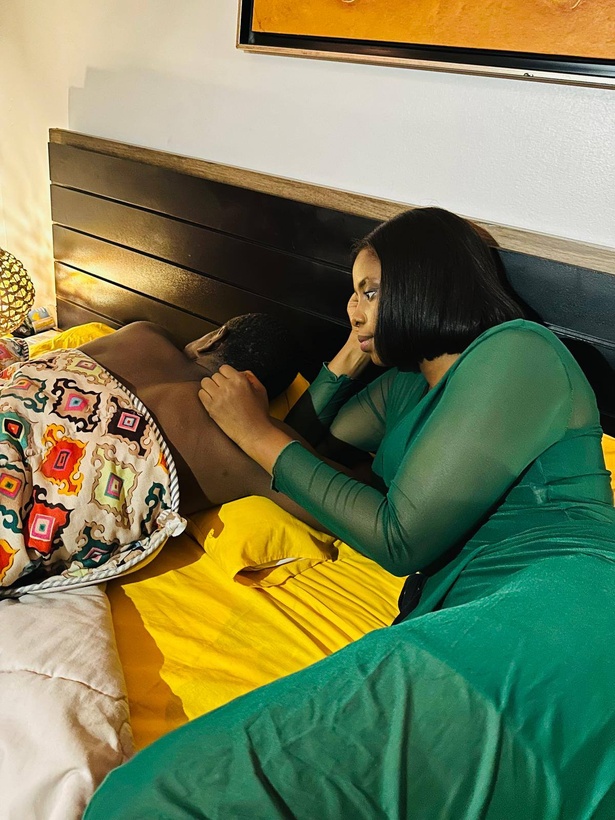 Gabrielle Kane surprend : « Il faut parfois regarder dormir les hommes… »