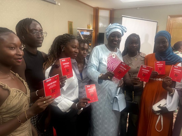 Dakar, Aminata Touré se signale avec des “cartons rouges” Dakar, Aminata Touré se signale avec des “cartons rouges”