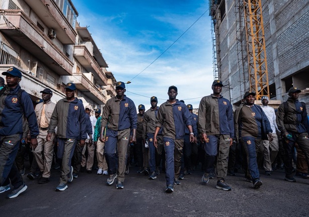 Marche de cohésion : Diomaye et les Forces armées célèbrent l’unité nationale en prélude aux JOJ Dakar 2026 Marche de cohésion : Diomaye et les Forces armées célèbrent l’unité nationale en prélude aux JOJ Dakar 2026