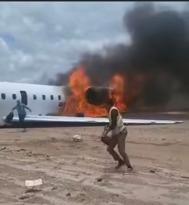 RDC : l’avion du ministre des Mines s’écrase à Kolwez RDC : l’avion du ministre des Mines s’écrase à Kolwez