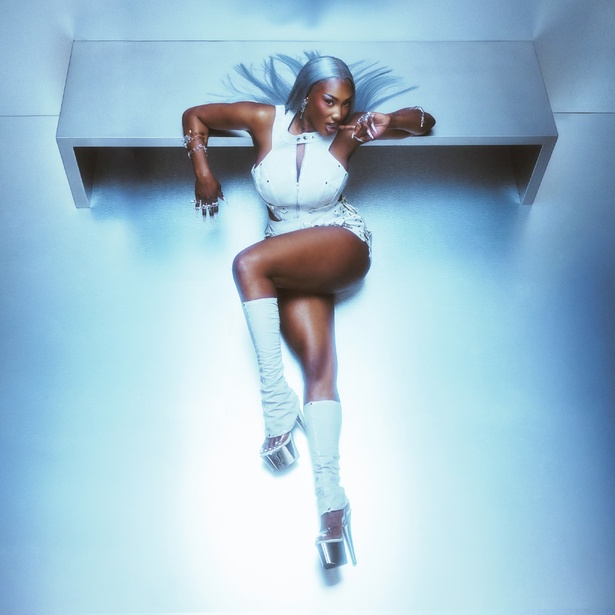 “Destinée” : Aya Nakamura dévoile un album riche et introspectif