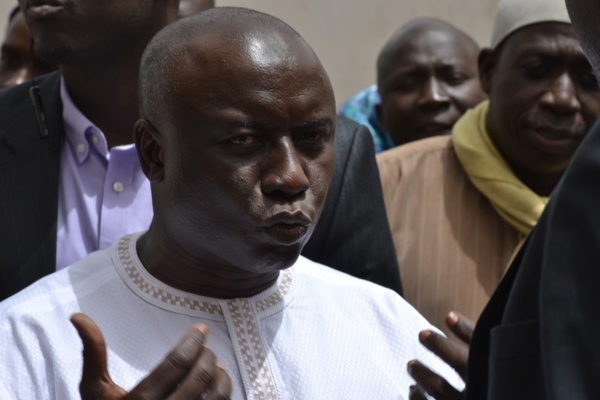 Idrissa Seck tue l'APR « Le nom de Macky Sall est assimilé à la misère et au Wax Waxett…» Idrissa Seck tue l'APR « Le nom de Macky Sall est assimilé à la misère et au Wax Waxett…»