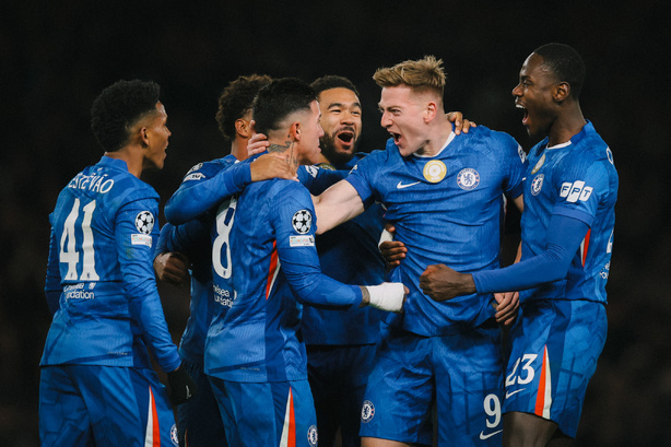 Chelsea gifle Barcelone à Stamford Bridge : une leçon de football, un naufrage catalan