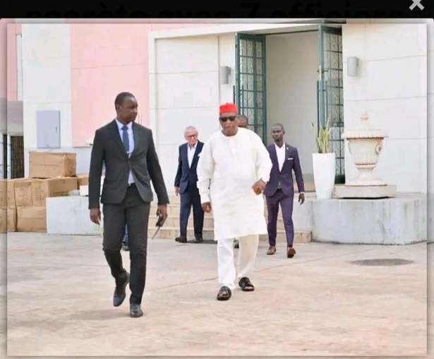 Bissau : une rencontre secrète entre Embaló et le général Sékouba Konaté, l’opposition sonne l’alerte Bissau : une rencontre secrète entre Embaló et le général Sékouba Konaté, l’opposition sonne l’alerte