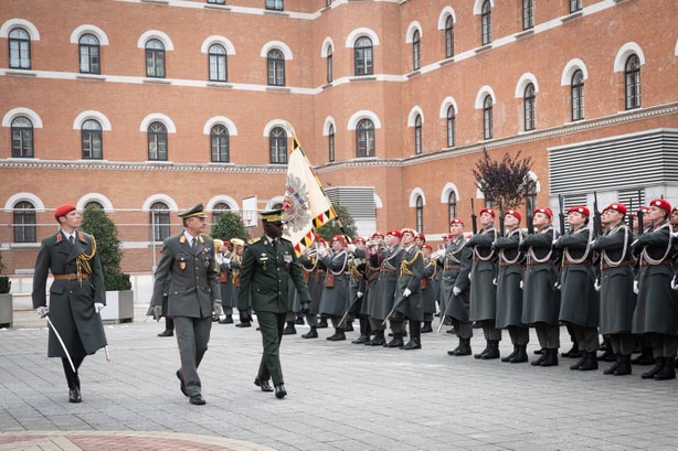 Coopération militaire : le général Mbaye Cissé en visite officielle en Autriche Coopération militaire : le général Mbaye Cissé en visite officielle en Autriche