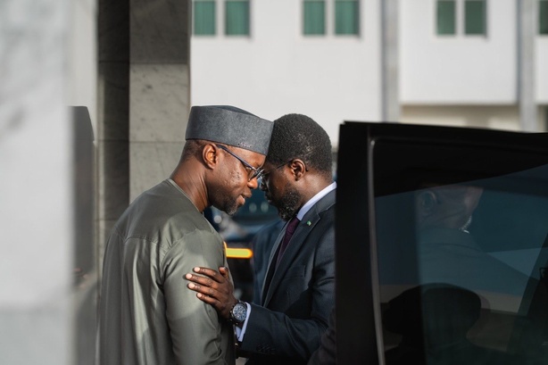 Sonko met fin aux rumeurs : « Il n’y a rien entre nous »