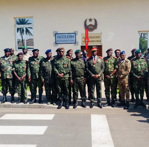 Guinée-Bissau : qui est le mystérieux homme au chapeau aperçu aux côtés des putschistes ?