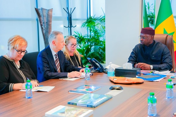 Coopération Sénégal–Turquie : Ousmane Sonko reçoit le Vice-ministre turc du Commerce Coopération Sénégal–Turquie : Ousmane Sonko reçoit le Vice-ministre turc du Commerce