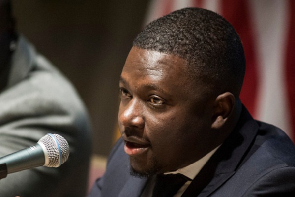 Thione NIANG perturbe le sommeil des Apéristes Thione NIANG perturbe le sommeil des Apéristes