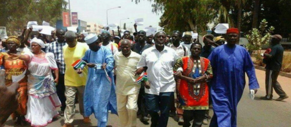 La situation dégénère en Gambie : L'opposant Solo Sandeng tué en prison, Ousseynou Dabo arrêté