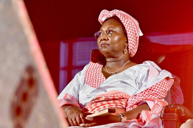 Valise de 5 millions d’euros en provenance de Bissau : l’épouse d'Embaló inculpée au Portugal