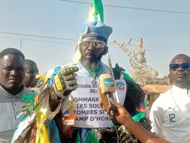Soldats invalides de guerre : la classe 98/2 interpelle le président Diomaye Soldats invalides de guerre : la classe 98/2 interpelle le président Diomaye