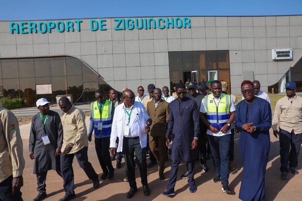 Casamance : Diomaye Faye en visite sur le chantier de l’aéroport de Ziguinchor Casamance : Diomaye Faye en visite sur le chantier de l’aéroport de Ziguinchor