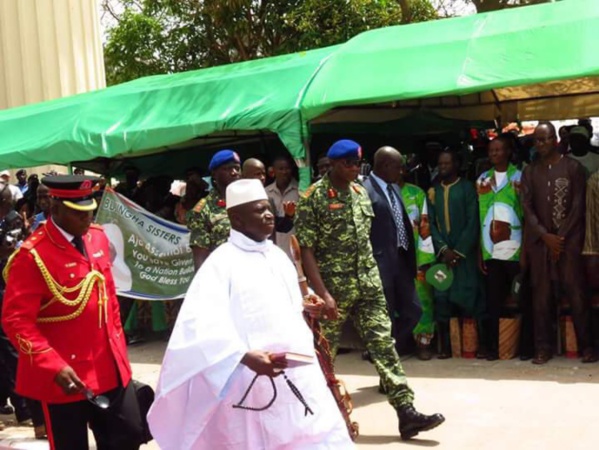 Le Général Saul Badji a refusé l’ordre de Yaya Jammeh de tirer à balles réelles sur les… Le Général Saul Badji a refusé l’ordre de Yaya Jammeh de tirer à balles réelles sur les…