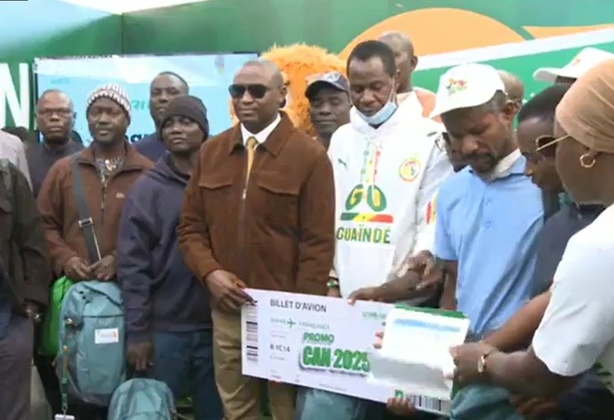 CAN Maroc 2025 : la LONASE remet des titres de voyage à 25 bénéficiaires de la Promo-CAN