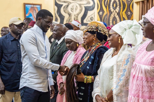 Casamance : Diomaye renforce le dialogue avec les acteurs de la paix à Ziguinchor