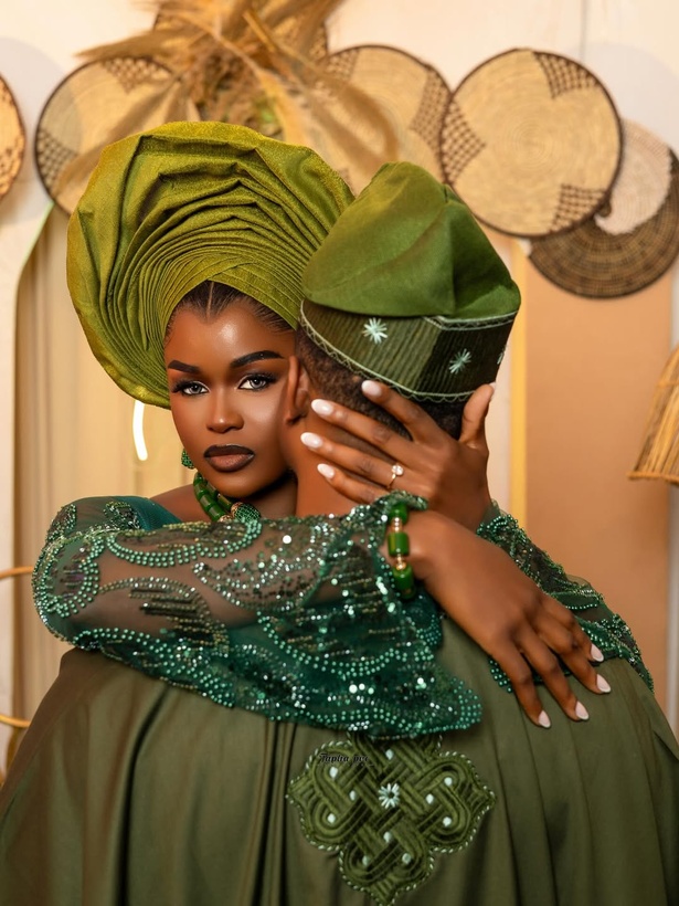 Carnet blanc : la basketteuse internationale Fatou Pouye s’est mariée Carnet blanc : la basketteuse internationale Fatou Pouye s’est mariée