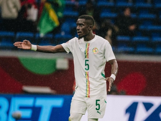 Gana Gueye : « Ce nul va nous aider à rester concentrés » Gana Gueye : « Ce nul va nous aider à rester concentrés »