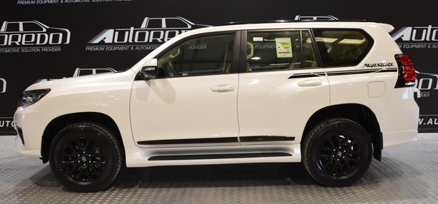 Véhicules des députés : le dossier explosif des 76 4x4 qui embarrasse l’Assemblée nationale Véhicules des députés : le dossier explosif des 76 4x4 qui embarrasse l’Assemblée nationale