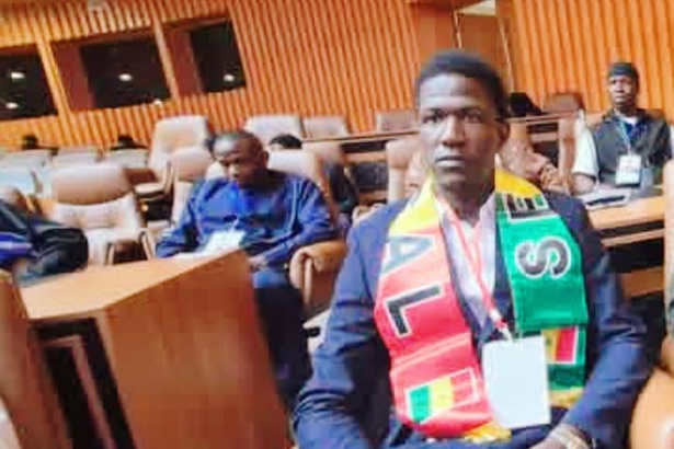 Gambie : El Hadji Kamara distingué lors de la conférence Youth Impact Africa Gambie : El Hadji Kamara distingué lors de la conférence Youth Impact Africa