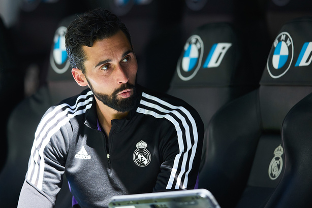 Real Madrid : Álvaro Arbeloa appelé à la rescousse après le départ de Xabi Alonso Real Madrid : Álvaro Arbeloa appelé à la rescousse après le départ de Xabi Alonso