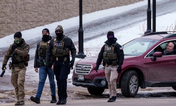 États-Unis : une juge fédérale limite les pouvoirs de l’ICE dans le Minnesota États-Unis : une juge fédérale limite les pouvoirs de l’ICE dans le Minnesota