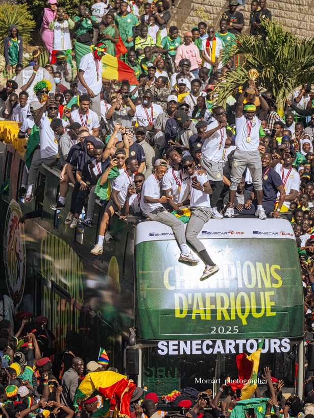 CAN-2025 : le Sénégal célèbre ses héros, Dakar submergée par la ferveur populaire