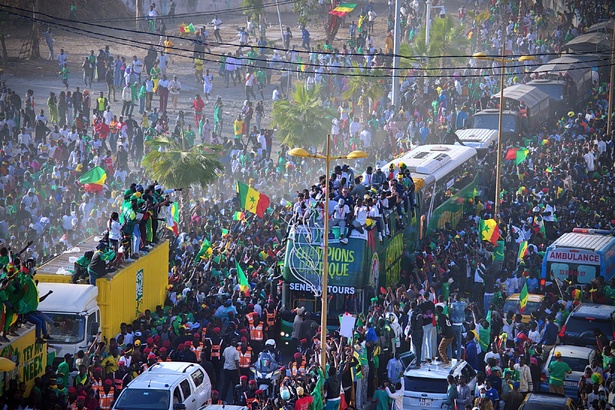 CAN-2025 : le Sénégal célèbre ses héros, Dakar submergée par la ferveur populaire
