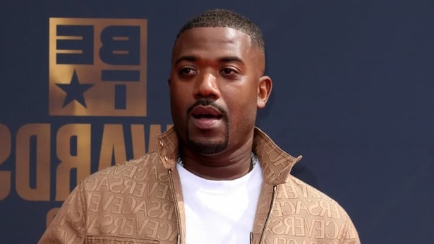 Etats Unis : Ray J admet que l’alcool et la drogue ont gravement affecté sa santé Etats Unis : Ray J admet que l’alcool et la drogue ont gravement affecté sa santé