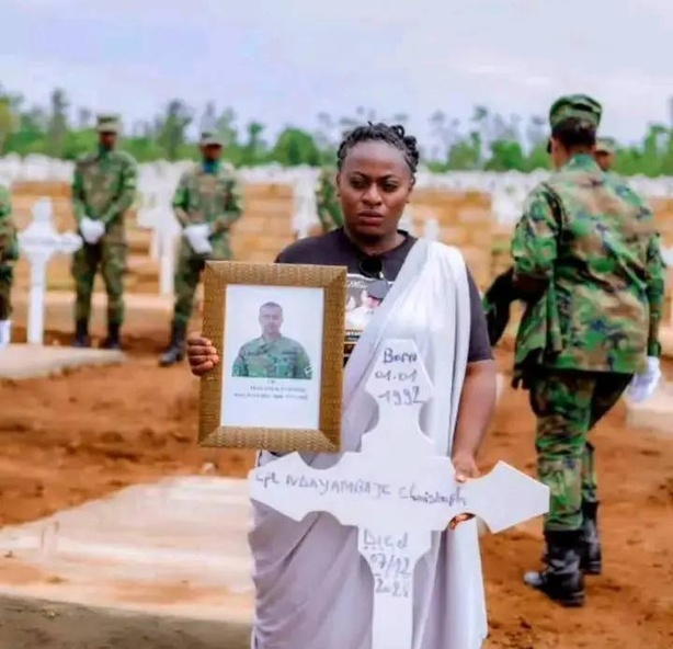 Soldats rwandais morts en RDC : le gouvernement de Kagame impose le silence aux familles Soldats rwandais morts en RDC : le gouvernement de Kagame impose le silence aux familles